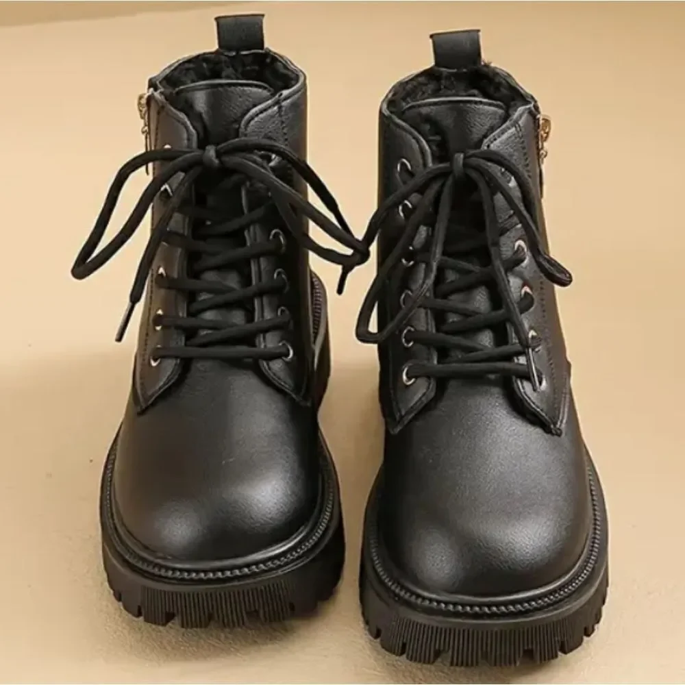 Chic black thick sole boots sz 9.5